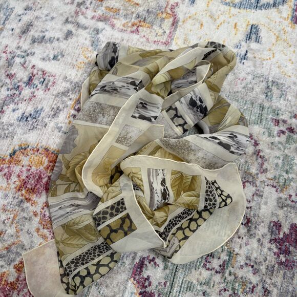 Salvatore Ferragamo Vintage Silk Scarf - Picture 3 of 4